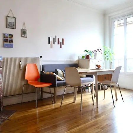 Appartamento Charming Near Canal St Martin *